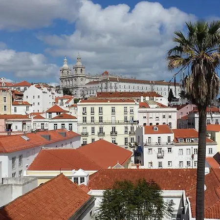 Cosy - Welcome In Alfama *